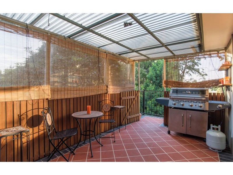 11 Parry Drive, Mooroolbark VIC 3138