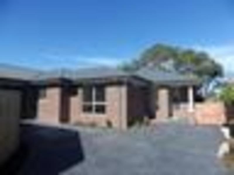 38A Sweetland Avenue, Mooroolbark VIC 3138