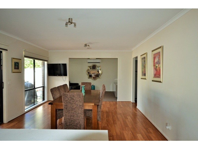 42 Hedwig Drive, Mooroolbark VIC 3138