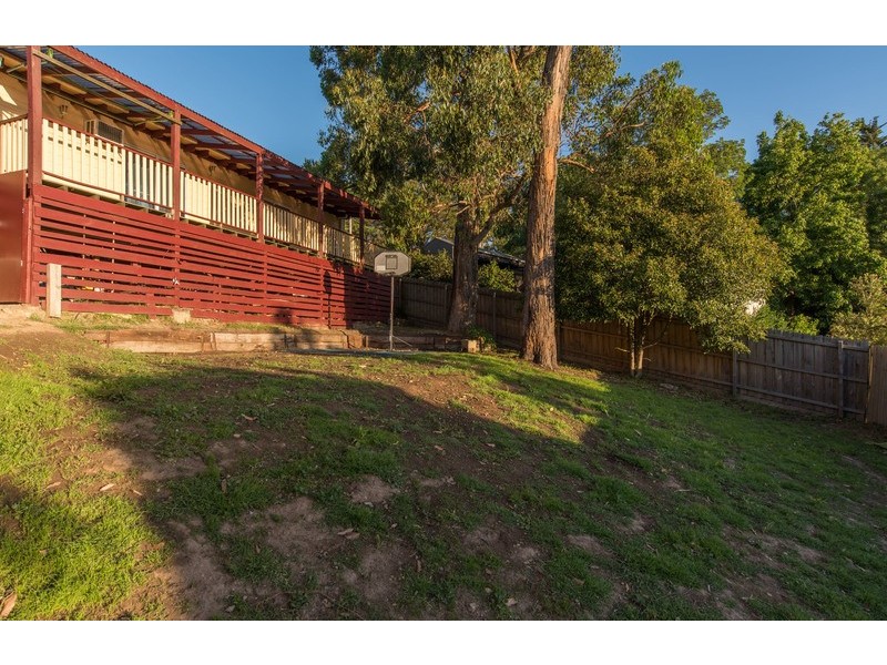 17 Old Hereford Road, Mount Evelyn VIC 3796