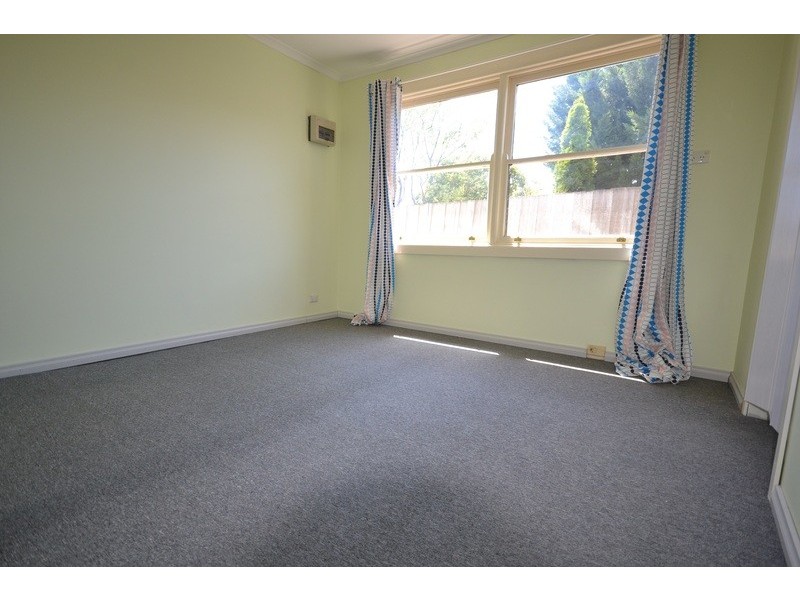 8 John Street, Lilydale VIC 3140