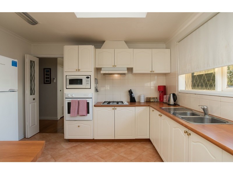 3 View Point Drive, Chirnside Park VIC 3116