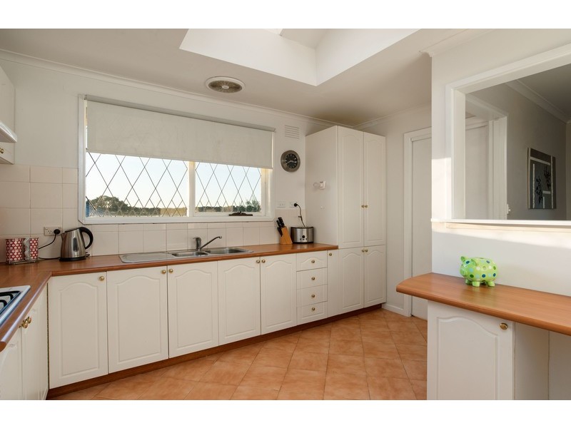3 View Point Drive, Chirnside Park VIC 3116