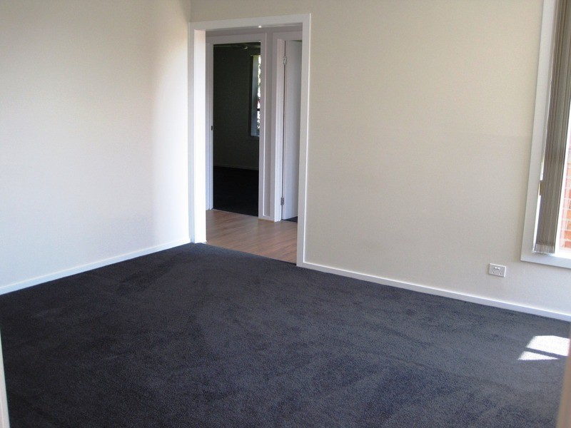 7 Bristol Court, Kilsyth VIC 3137