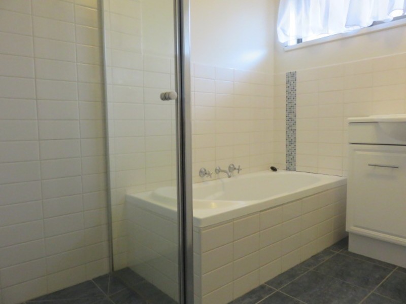 319 Wonga Road, Warranwood VIC 3134