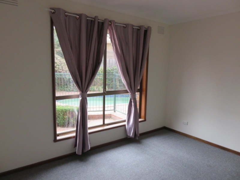 319 Wonga Road, Warranwood VIC 3134