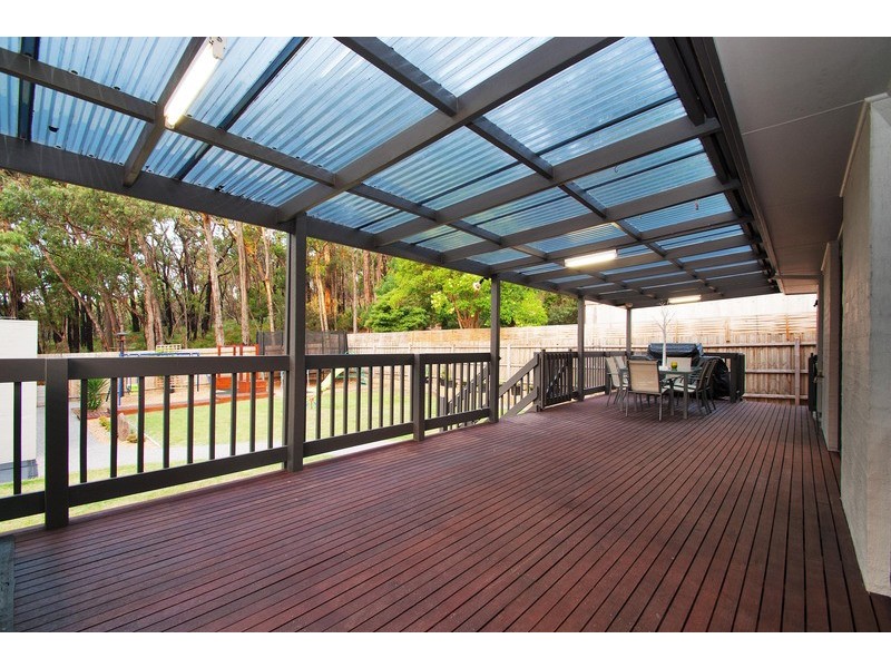 31 The Avenue, Montrose VIC 3765