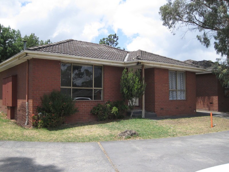26/8-10 Emma Road, Croydon VIC 3136