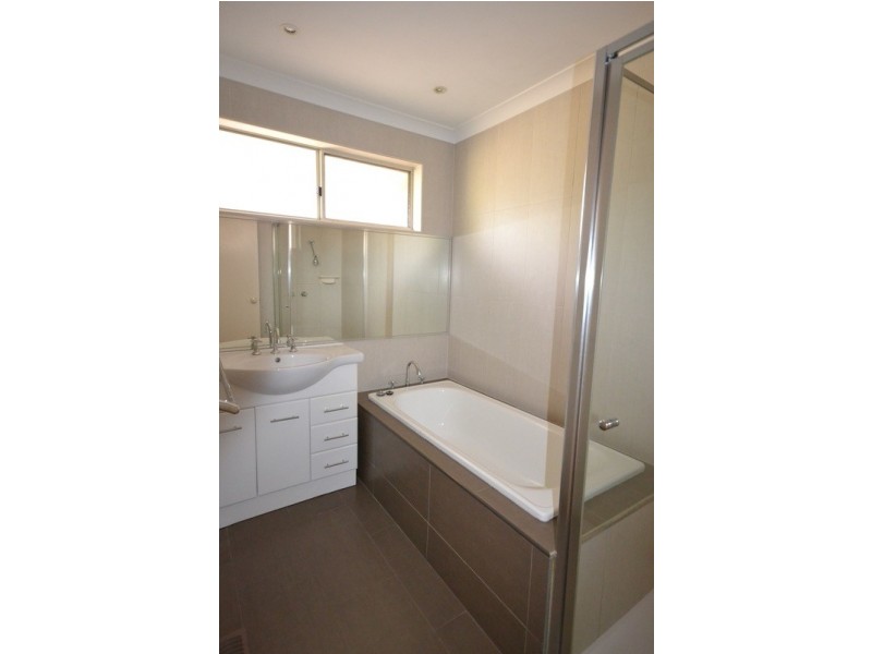 23 Thomas Street, Croydon VIC 3136