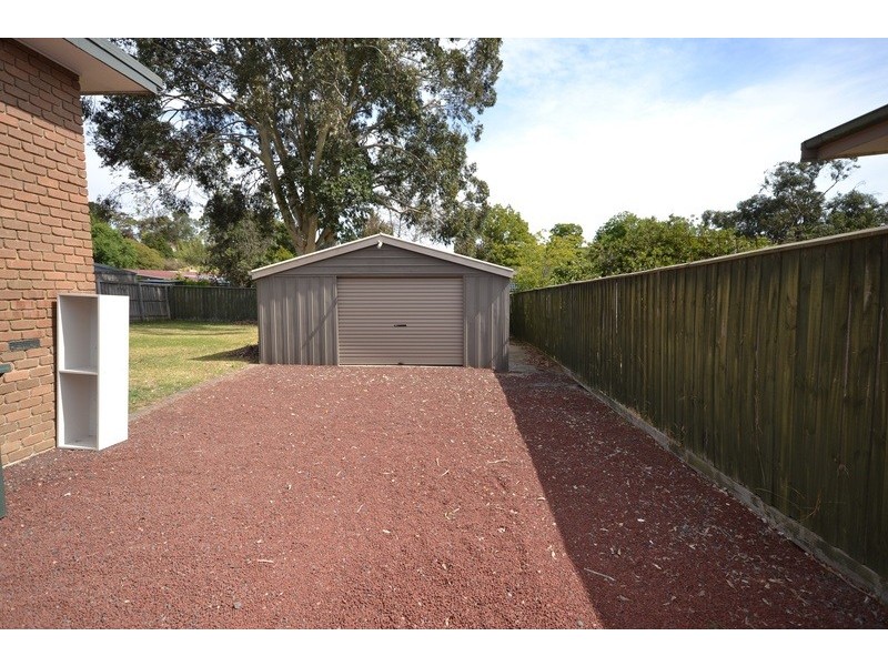 23 Thomas Street, Croydon VIC 3136