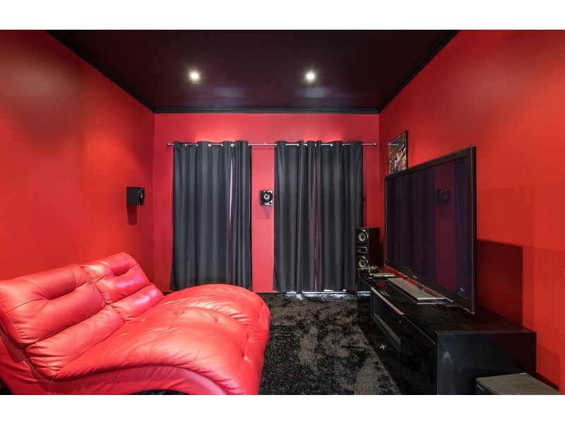 19a Blackburn Road, Mooroolbark VIC 3138