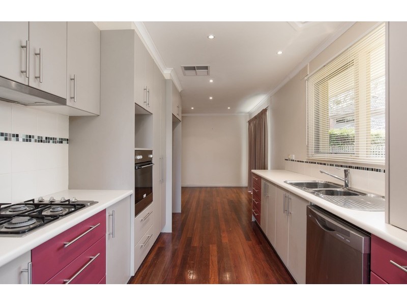 56 Lyons Road, Croydon North VIC 3136