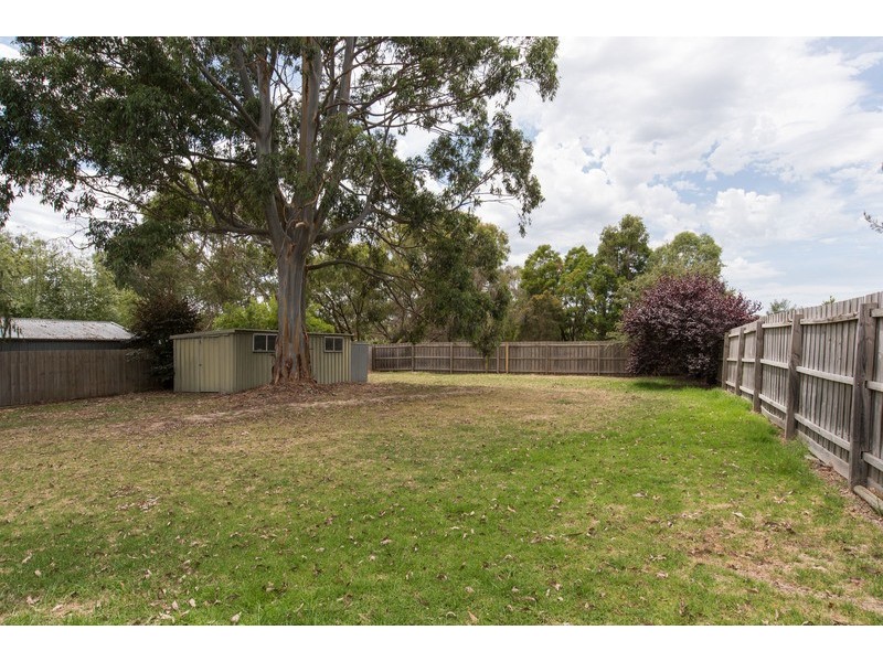 56 Lyons Road, Croydon North VIC 3136