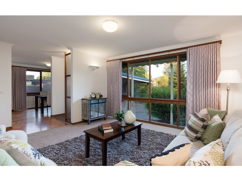12 Ambon Rise, Croydon North VIC 3136