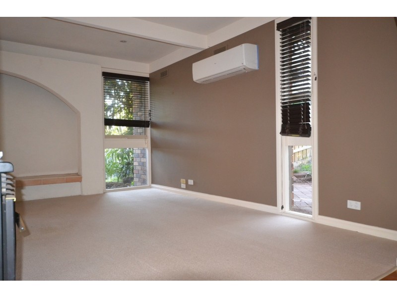 4 Old Mill Place, Chirnside Park VIC 3116