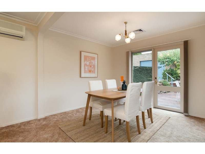 8 Harvest Drive, Chirnside Park VIC 3116