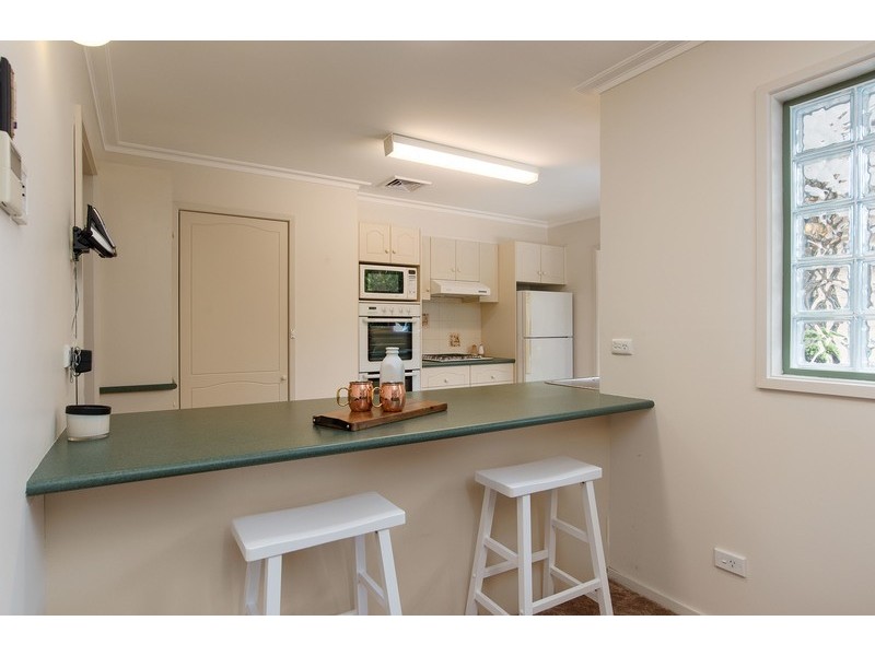 8 Harvest Drive, Chirnside Park VIC 3116