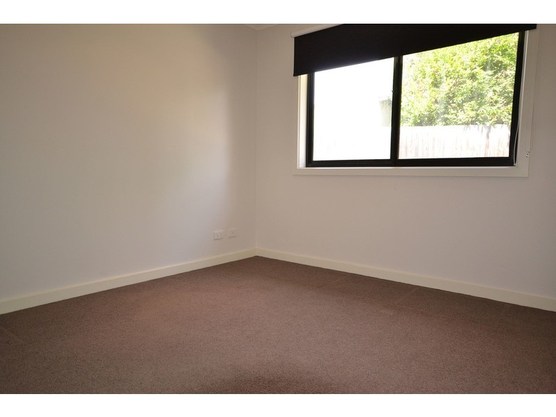 16A Lockhart Court, Kilsyth VIC 3137