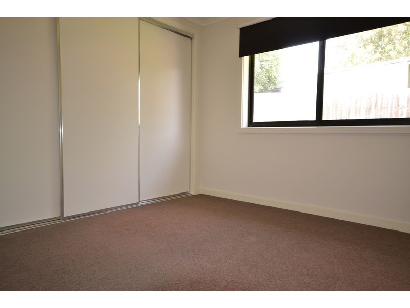 16A Lockhart Court, Kilsyth VIC 3137
