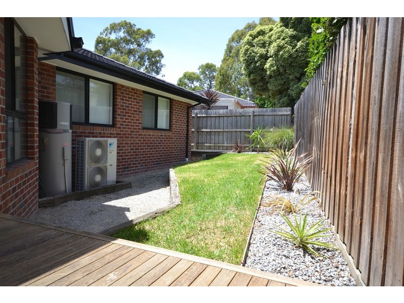 16A Lockhart Court, Kilsyth VIC 3137