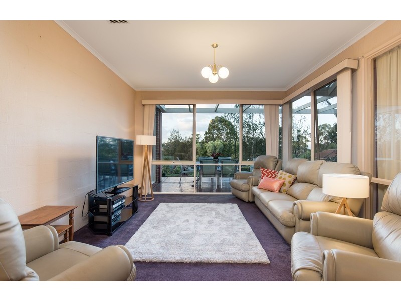 3 The Briars, Mooroolbark VIC 3138
