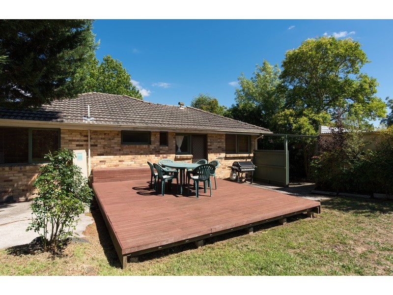 11 Dryden Concourse, Mooroolbark VIC 3138