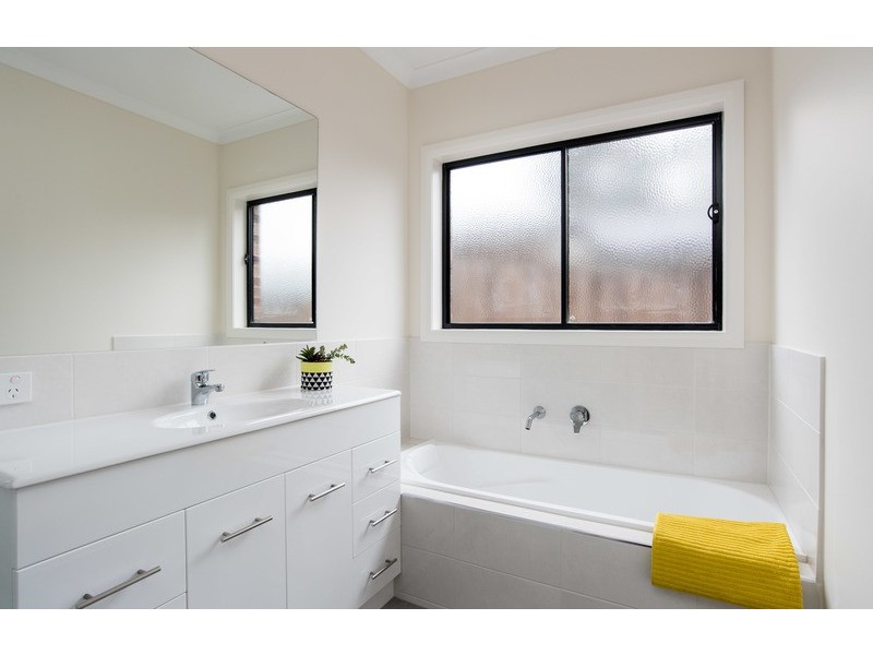 4/7 Humber Road, Croydon North VIC 3136