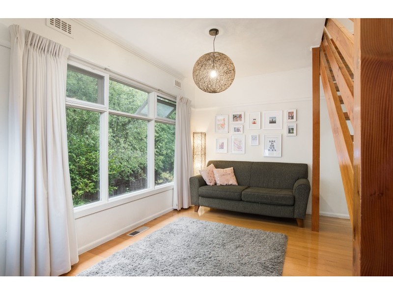 4 Newman Road, Mooroolbark VIC 3138