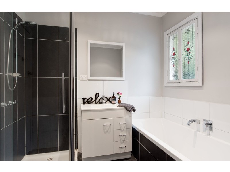 4 Newman Road, Mooroolbark VIC 3138