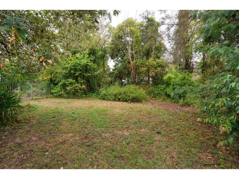 4 Newman Road, Mooroolbark VIC 3138