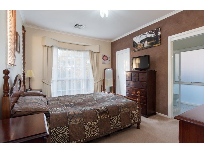 7 Westall Court, Mooroolbark VIC 3138