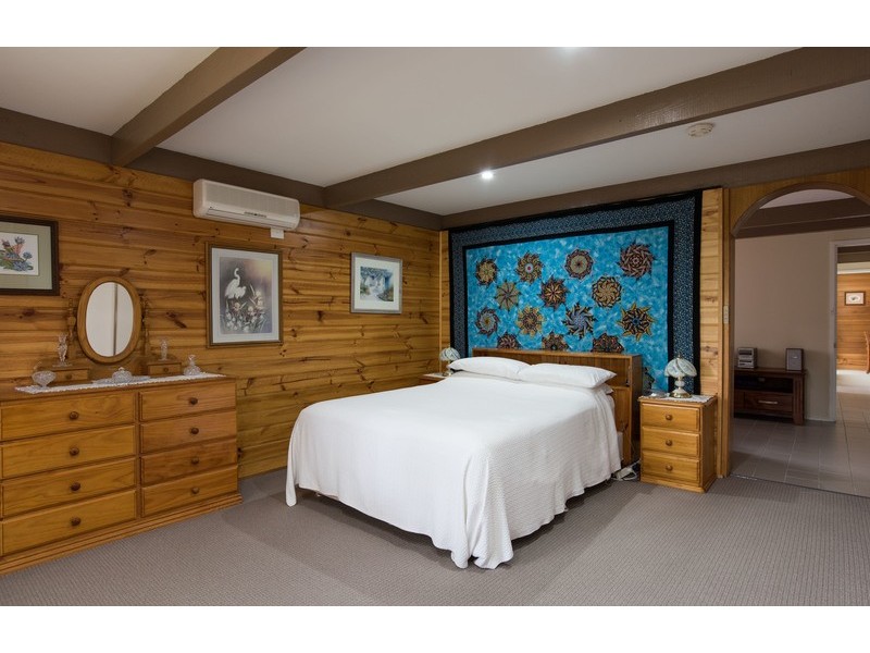 6 Daymar Drive, Mooroolbark VIC 3138