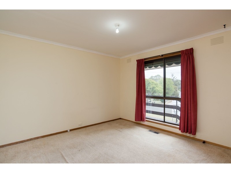 2 Karin Court, Mooroolbark VIC 3138
