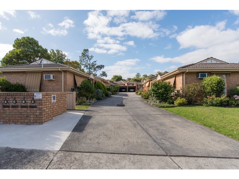 2/200 Hull Road, Mooroolbark VIC 3138