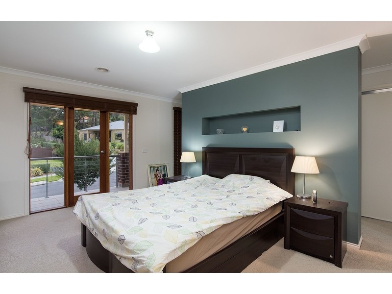 42 Tudor Drive, Mooroolbark VIC 3138
