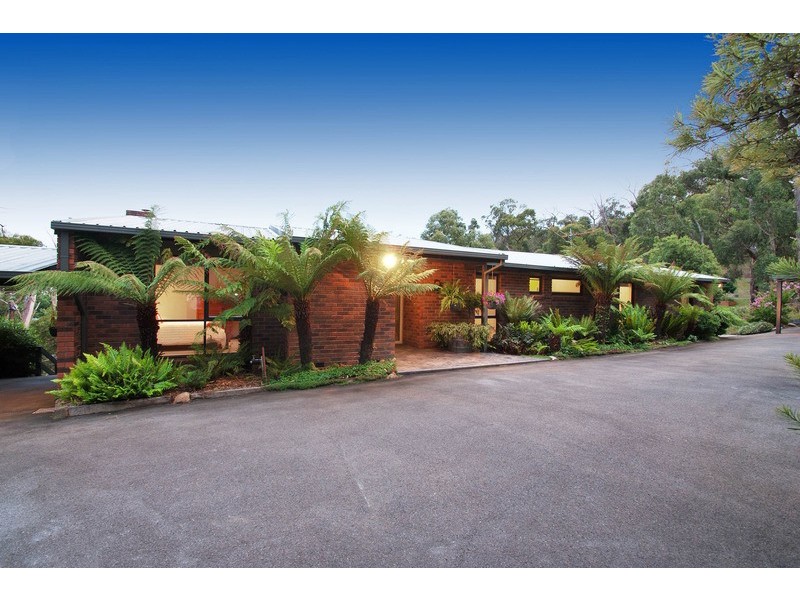 33 Jubilee Road, Montrose VIC 3765