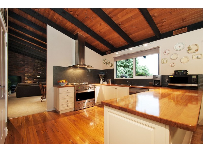 33 Jubilee Road, Montrose VIC 3765