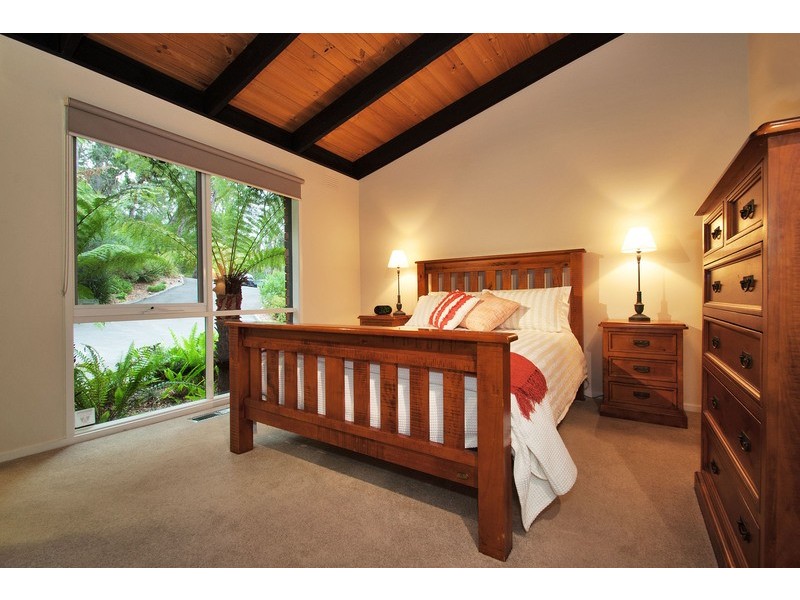 33 Jubilee Road, Montrose VIC 3765