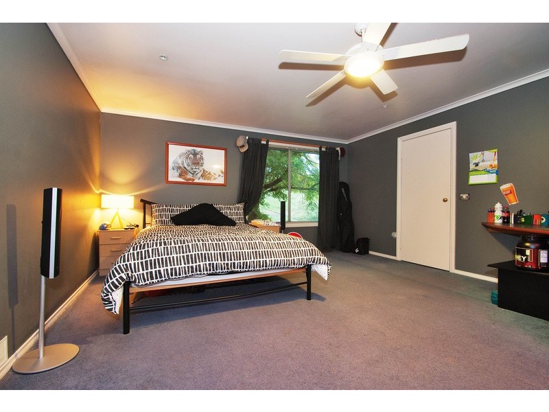 46 Ross Pincott Drive, Mooroolbark VIC 3138