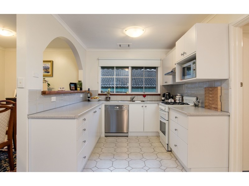 11 Aileen Avenue, Montrose VIC 3765