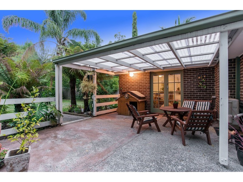 11 Aileen Avenue, Montrose VIC 3765