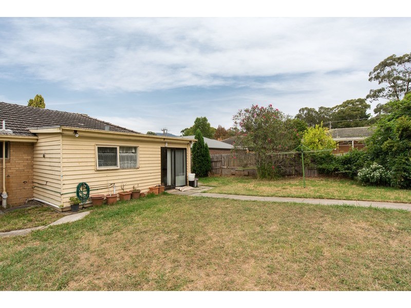 7 Holmes Road, Mooroolbark VIC 3138
