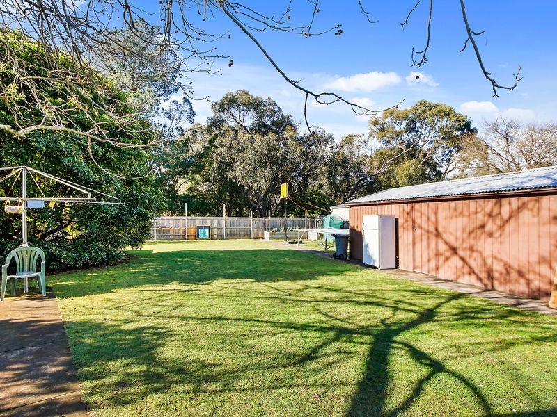 18 Hawthory Road, Kilsyth VIC 3137