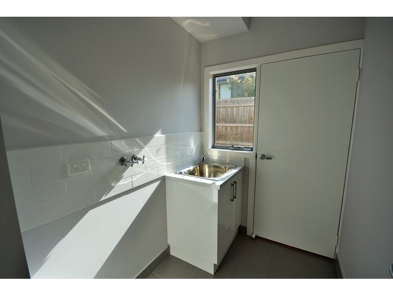 2/4 Clyde Street, Lilydale VIC 3140