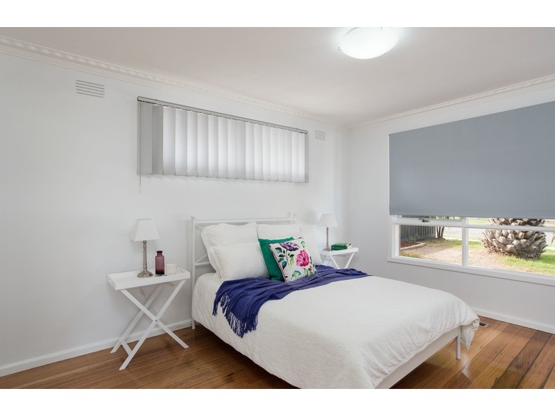 45 Geoffrey Drive, Kilsyth VIC 3137