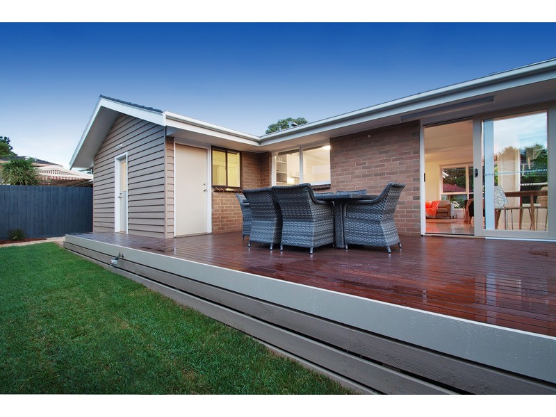 45 Geoffrey Drive, Kilsyth VIC 3137