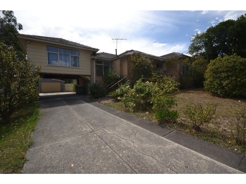 62 Mount View Parade, Croydon VIC 3136