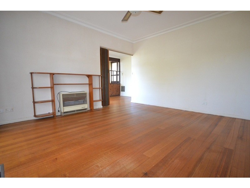 62 Mount View Parade, Croydon VIC 3136