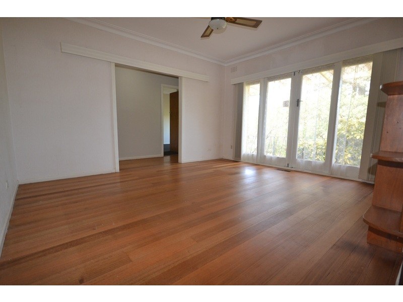 62 Mount View Parade, Croydon VIC 3136