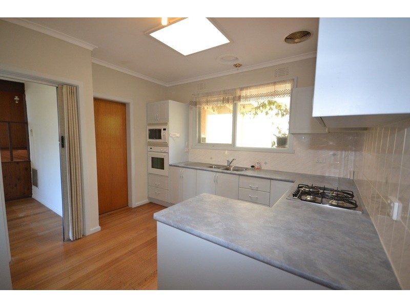 62 Mount View Parade, Croydon VIC 3136